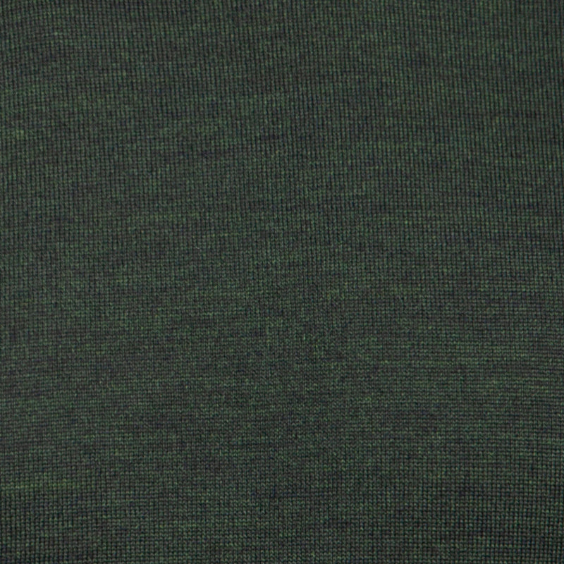 Extra Fine Merino Wool Crewneck in Dark Green, detail of yarn and knit stitch – FILOFINO Luxury Italian Knitwear